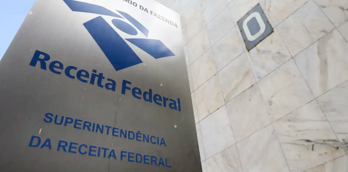 receita-federal-paga-nesta-sexta-feira-(28)-lote-residual-da-restituicao-do-ir-2025