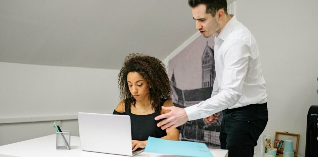 direitos-dos-funcionarios-no-fim-de-ano:-o-que-a-empresa-precisa-cumprir