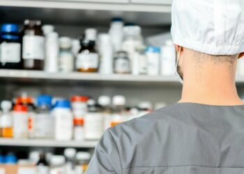 fraude-no-farmacia-popular-expoe-uso-irregular-de-cnpjs