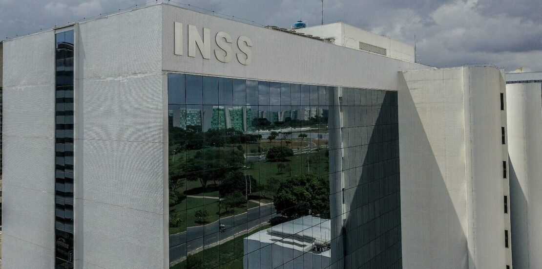 inss-bloqueia-r$-118-mi-de-programa-apos-suspeita-de-cobrancas-irregulares