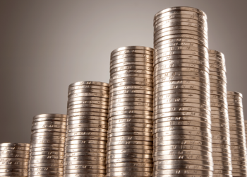 salario-precisa-ser-declarado-no-imposto-de-renda?-veja-quem-deve-informar-os-rendimentos-e-como-evitar-erros