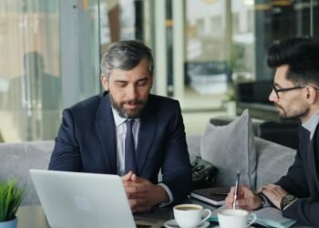 stf-debate-contribuicao-previdenciaria-sobre-aviso-previo