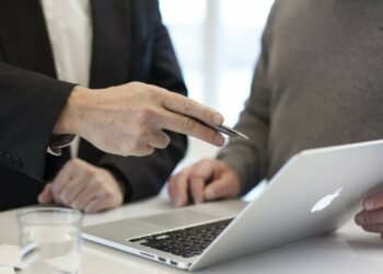 sua-empresa-cresce,-mas-depende-de-voce?-veja-sinais-de-alerta