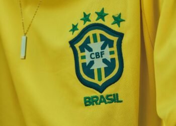 brasil-joga-na-segunda-(29):-trabalhador-tem-direito-a-folga-para-assistir?